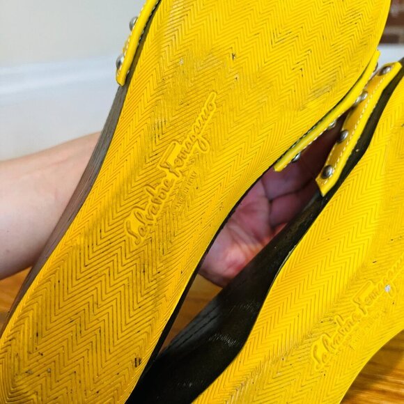 Authentic Salvatore Ferragamo Slides Size 8 B - Picture 9 of 16